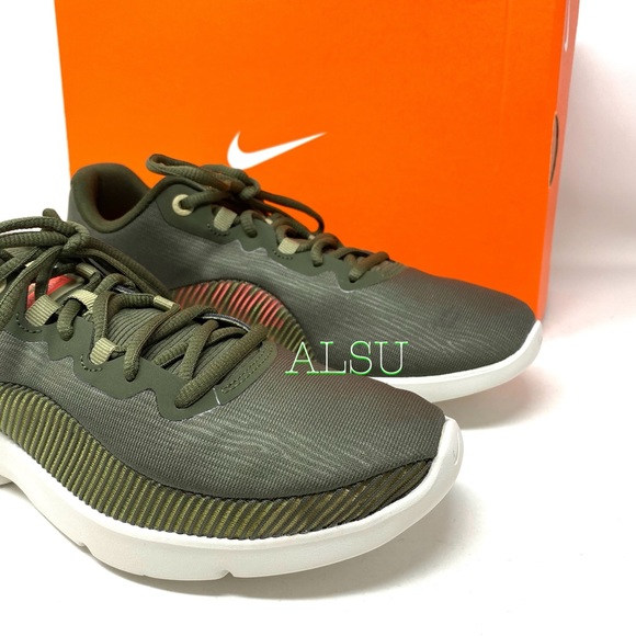 womens khaki air max